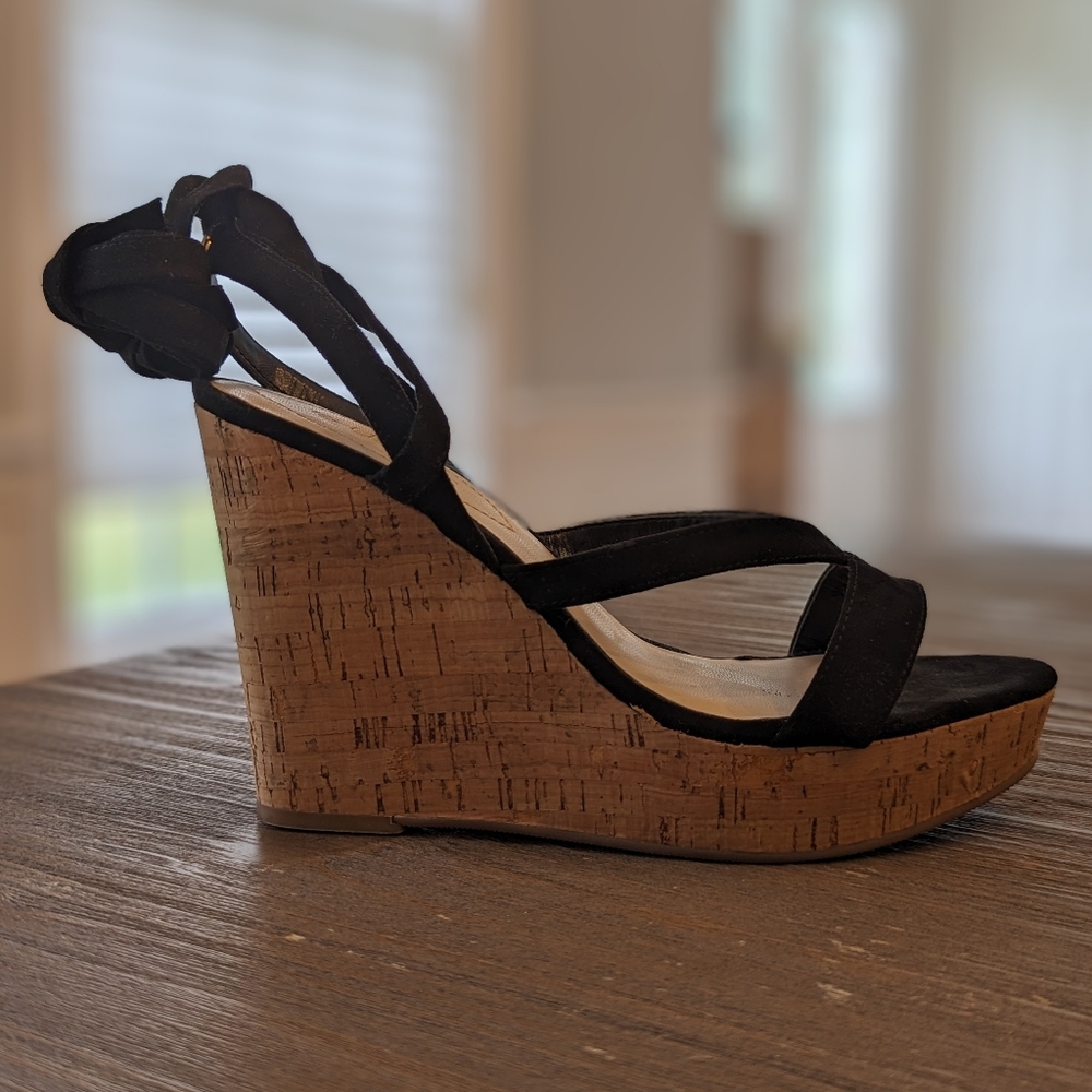 Guess Black Wedge Sandals | Size 7.5 | NWOT